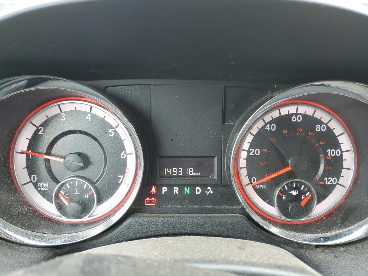 2015 Dodge Caravan - Image 9