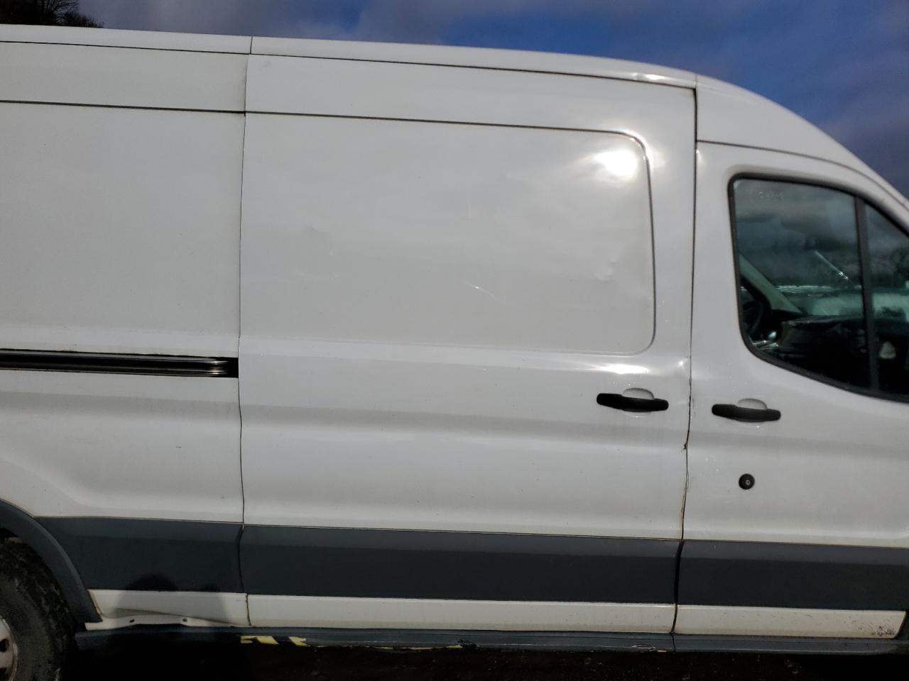 VIN 1FTYR2CM1JKA03076 2018 FORD TRANSIT no.11