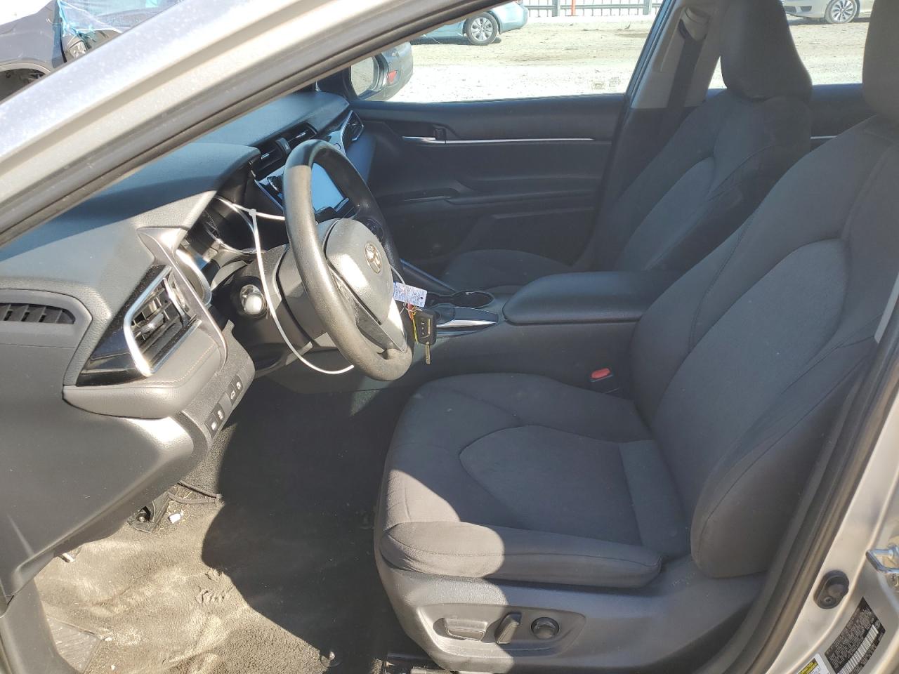 2018 Toyota Camry - Image 7
