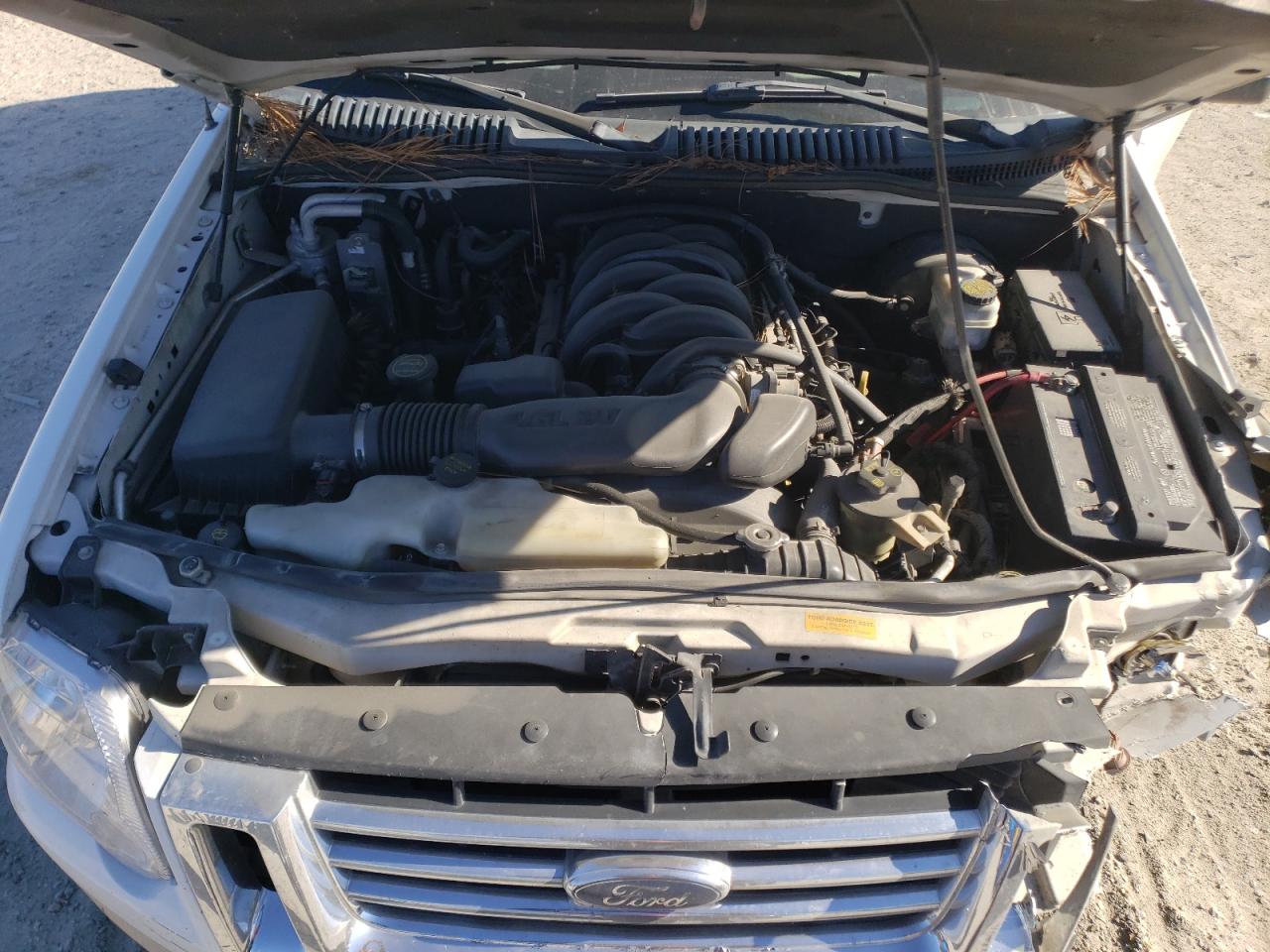 2006 Ford Explorer Eddie Bauer VIN: 1FMEU64856UB16854 Lot: 83514794