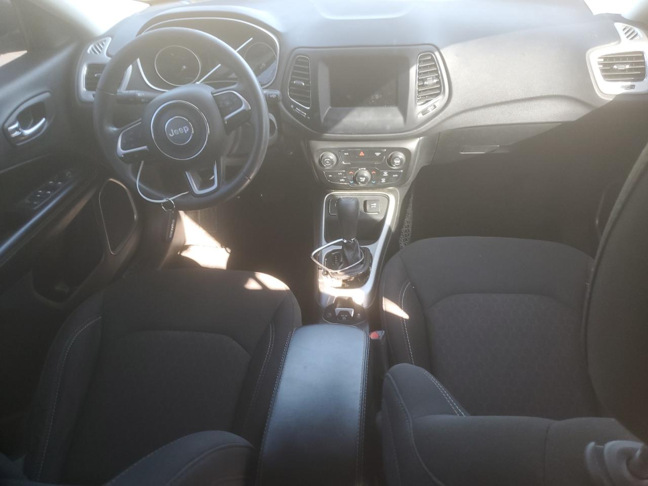 2021 Jeep Compass - Image 8