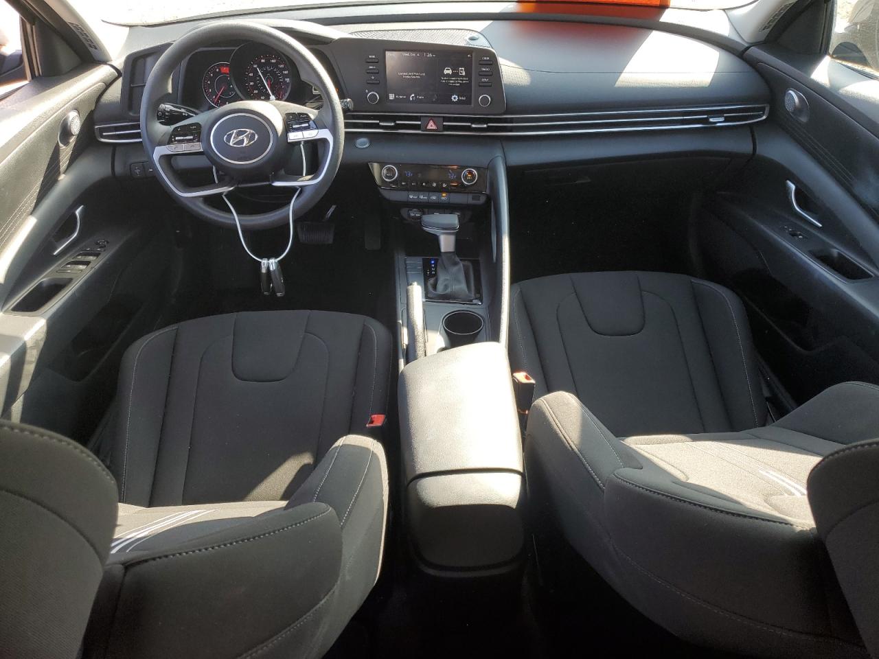 2023 Hyundai Elantra - Image 8