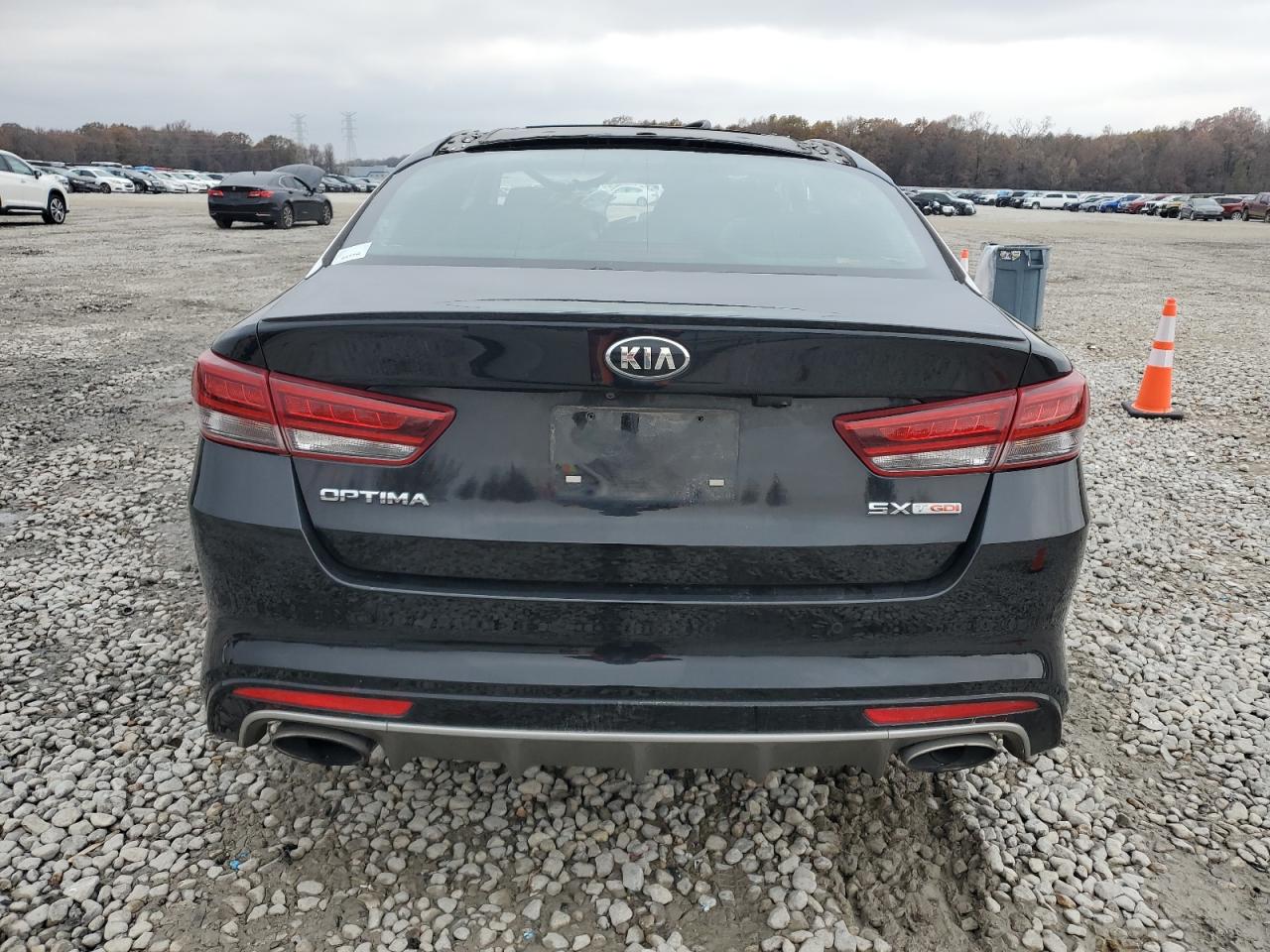 2017 Kia Optima - Image 6