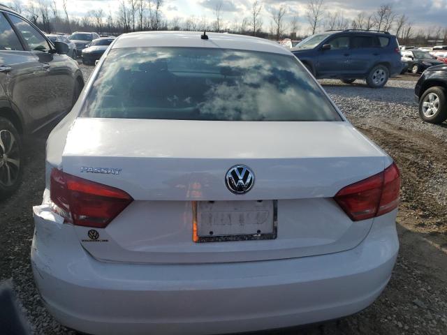  VOLKSWAGEN PASSAT 2012 Белы