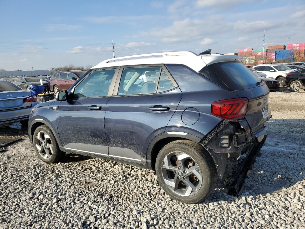 2021 Hyundai Venue - Image 2