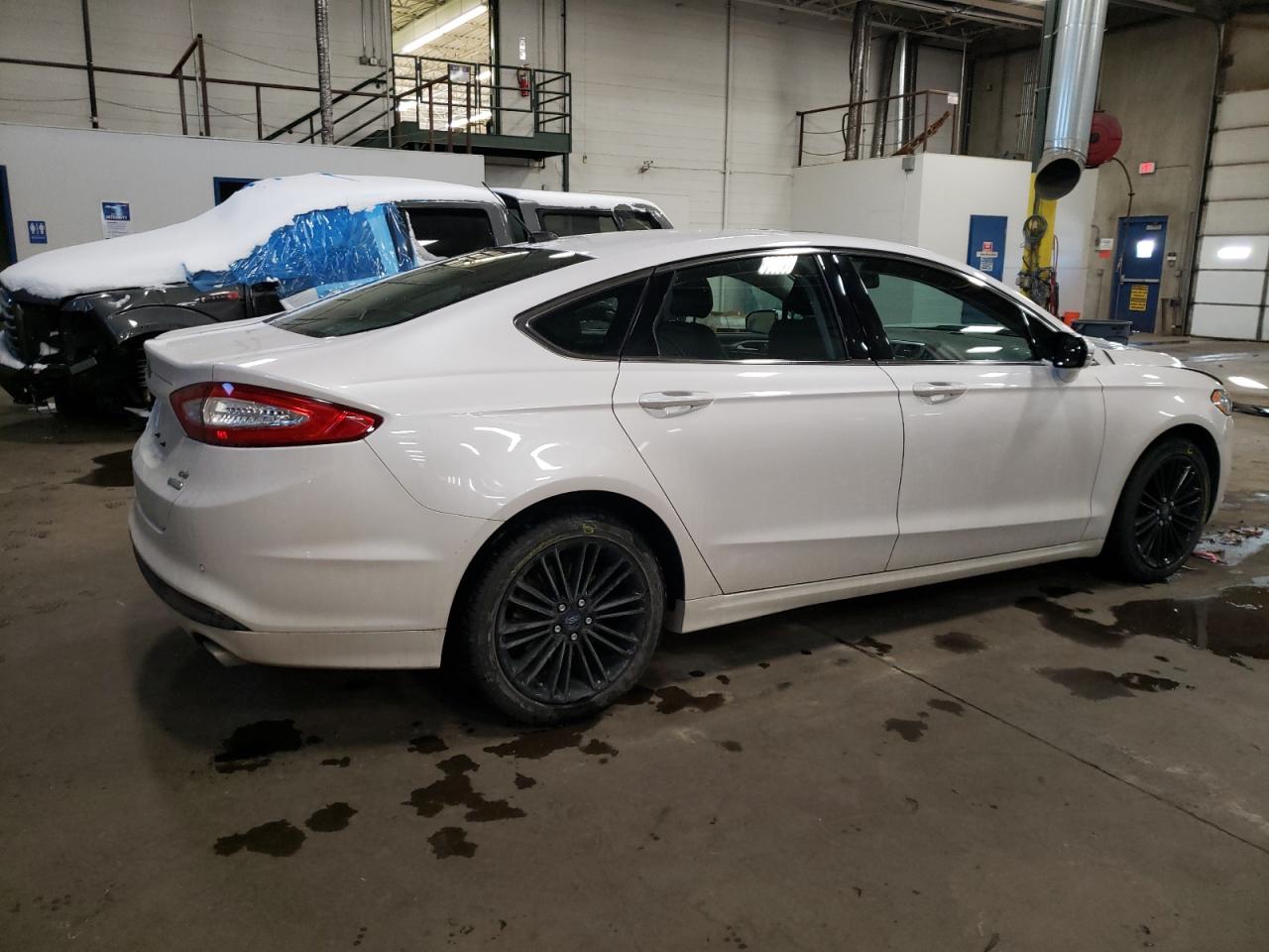 VIN 3FA6P0HD9GR304411 2016 FORD FUSION no.3