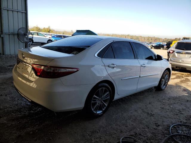  TOYOTA CAMRY 2017 Белы