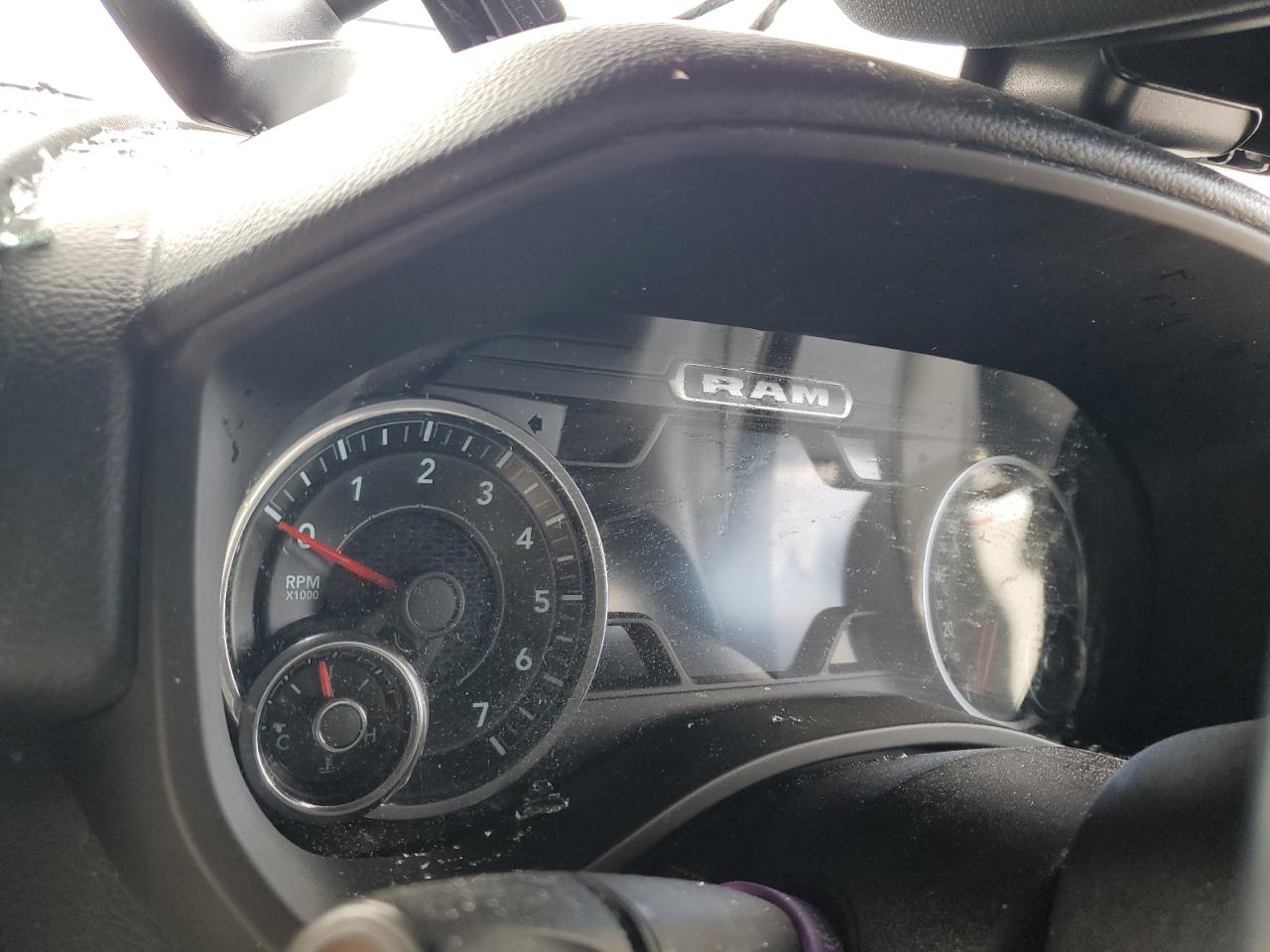 2022 RAM 1500 - Image 9