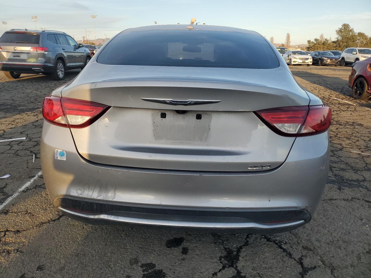2015 Chrysler 200 Limited VIN: 1C3CCCAB1FN628400 Lot: 85558904