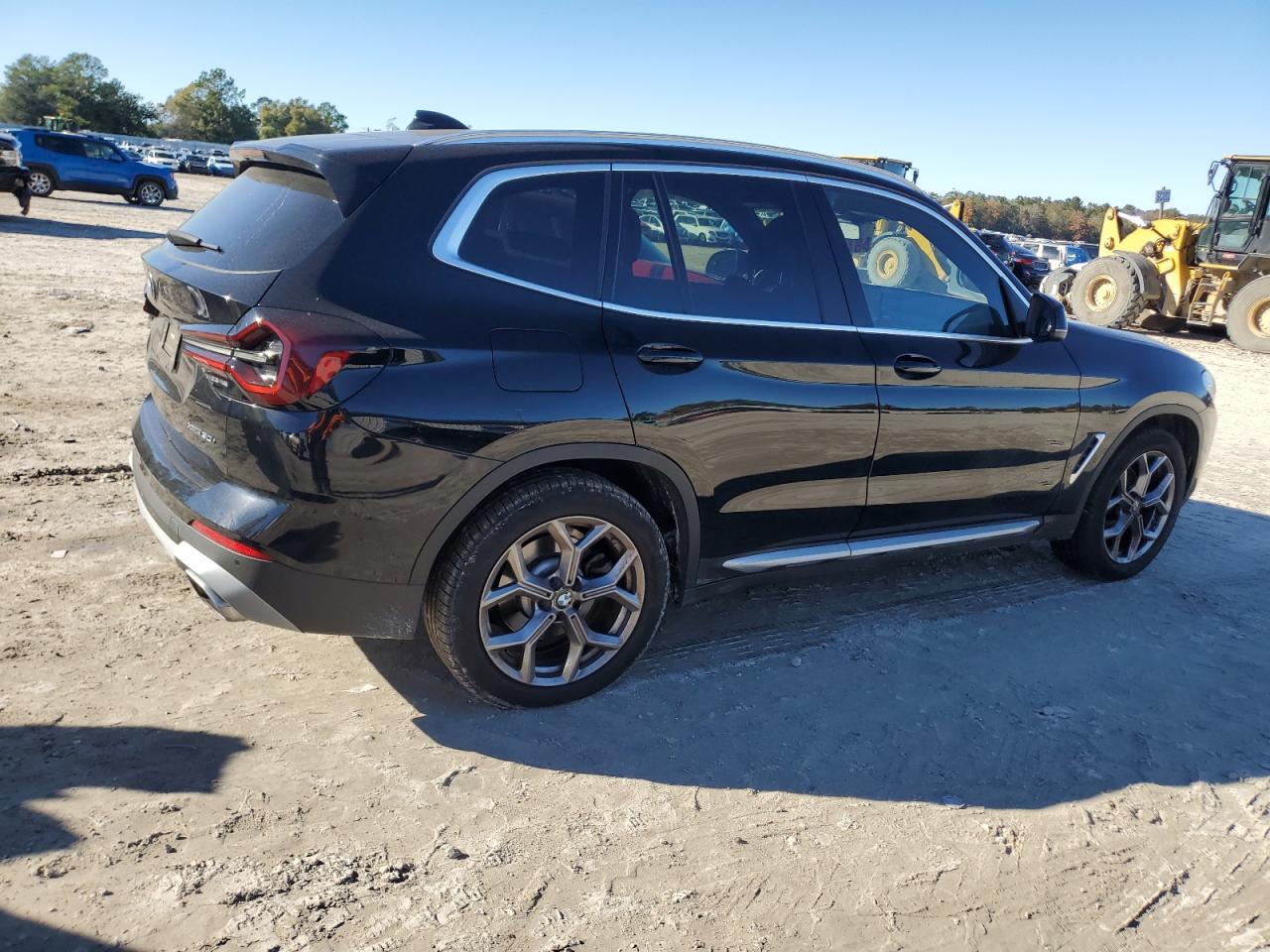 2022 BMW X3 - Image 3