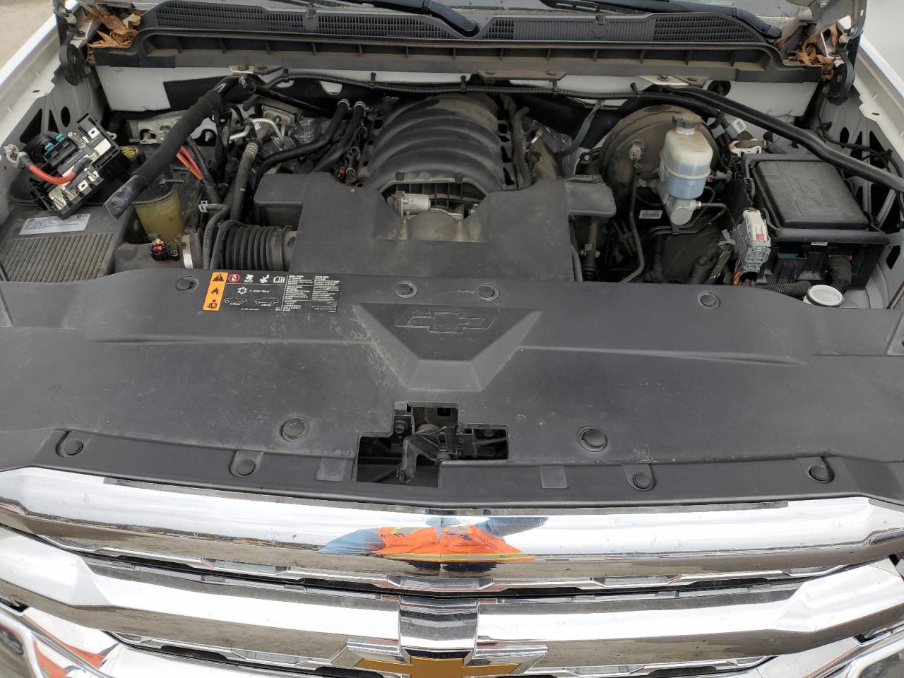 2018 Chevrolet Silverado - Image 11
