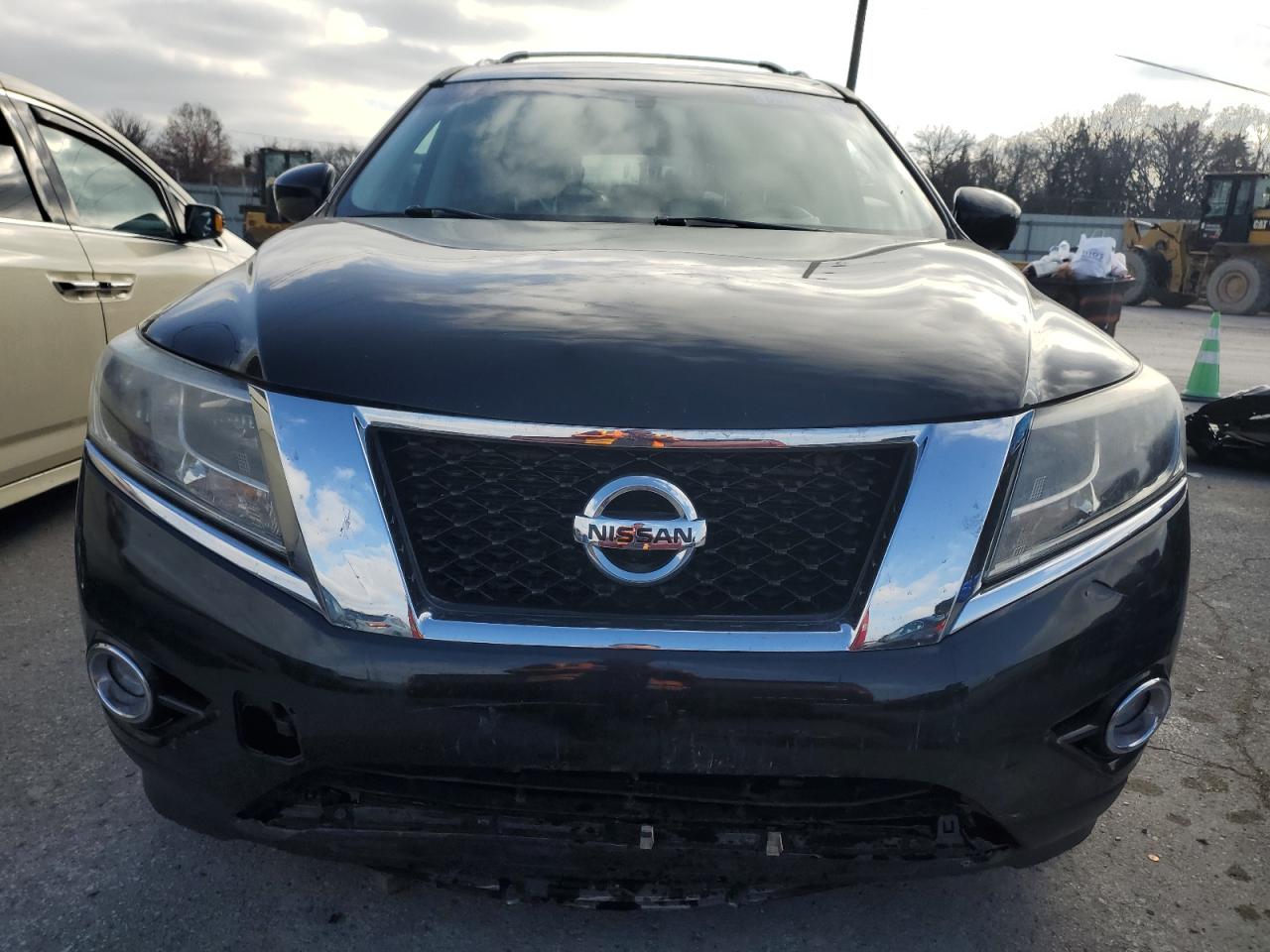 2015 Nissan Pathfinder S VIN: 5N1AR2MN1FC711642 Lot: 85747964