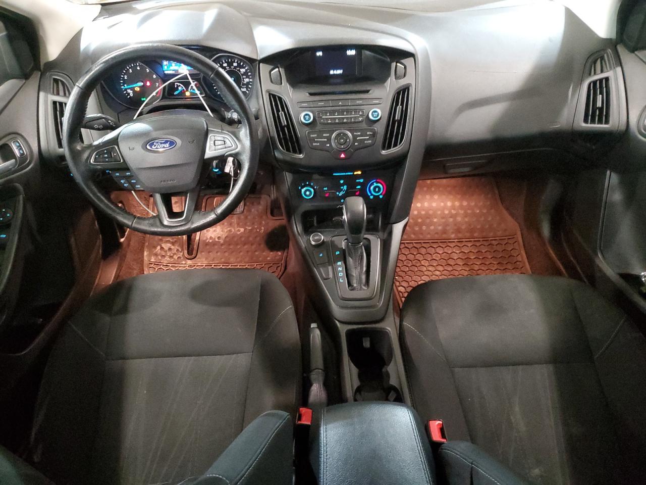 2017 Ford Focus - Image 8