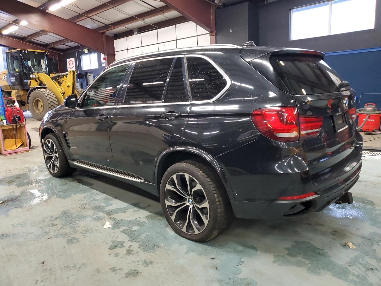 VIN 5UXKR6C5XF0J78076 2015 BMW X5 no.2