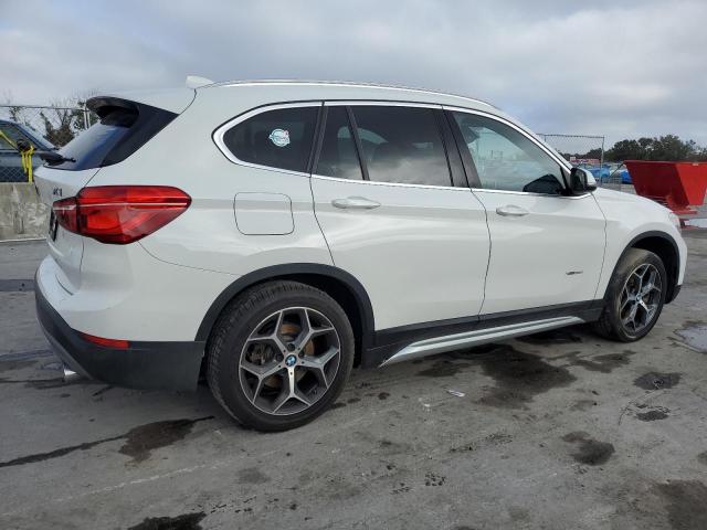  BMW X1 2016 Белый