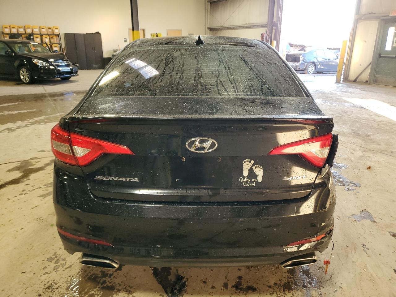 2015 Hyundai Sonata - Image 6