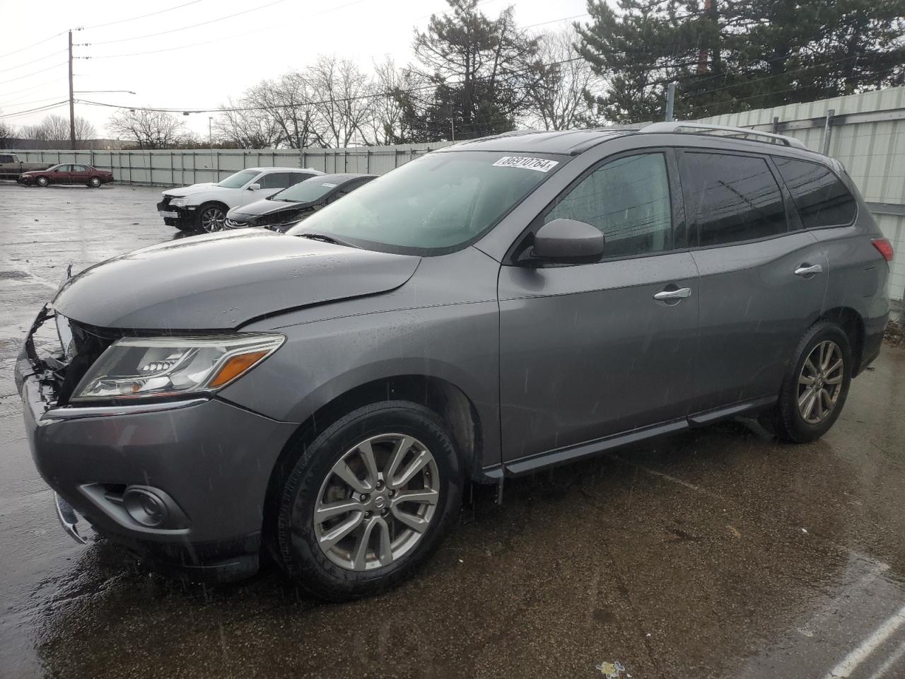 2016 Nissan Pathfinder - Image 1