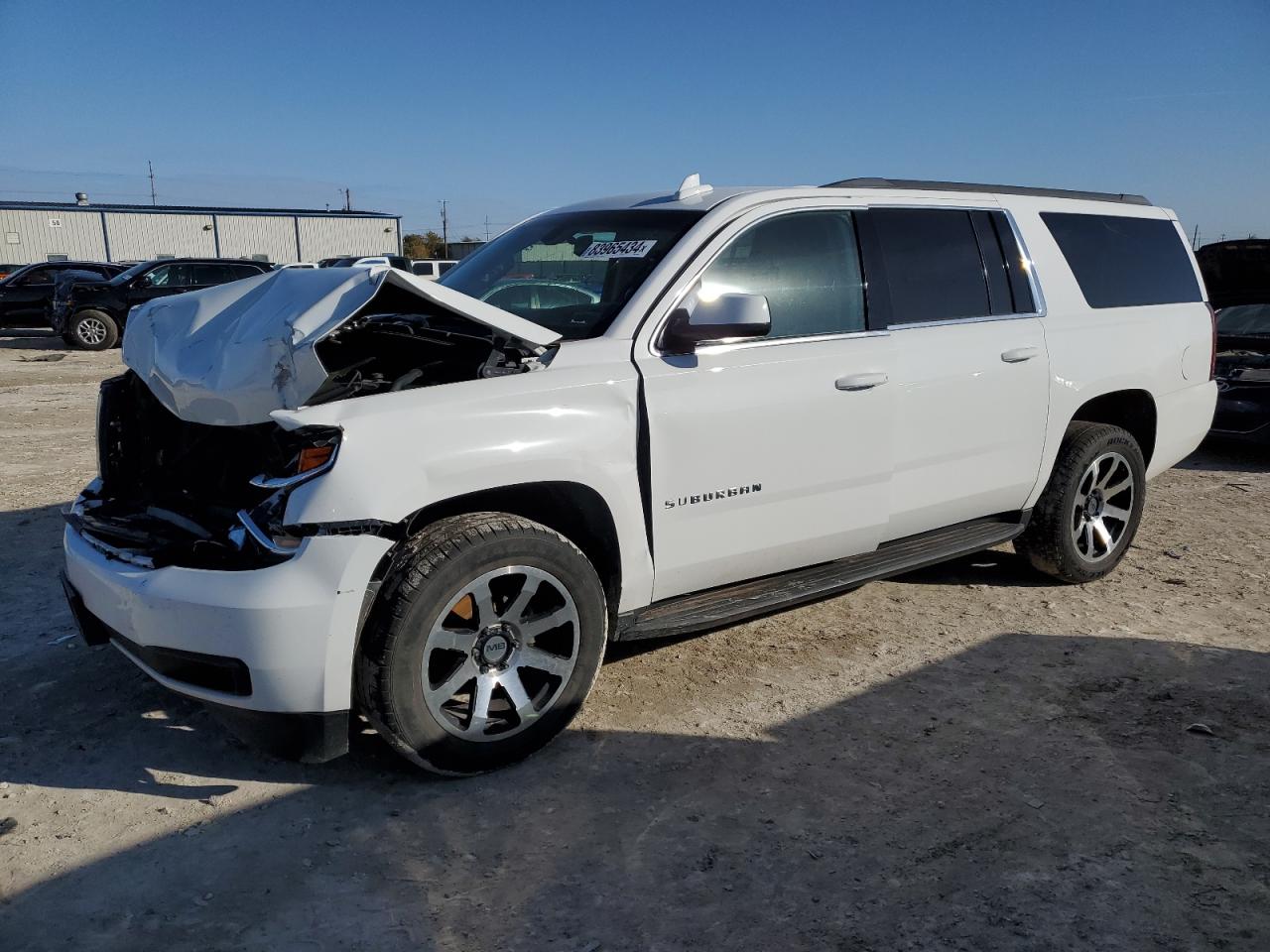 VIN 1GNSCGKC9HR244423 2017 CHEVROLET SUBURBAN no.1