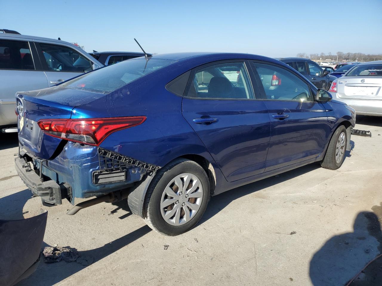 2021 Hyundai Accent - Image 3