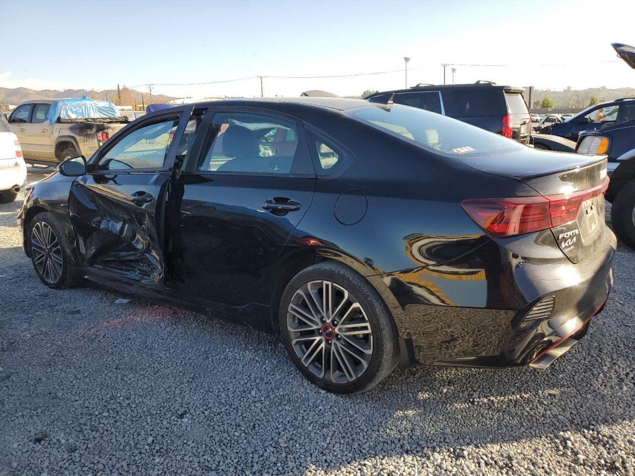 2023 Kia Forte - Image 2