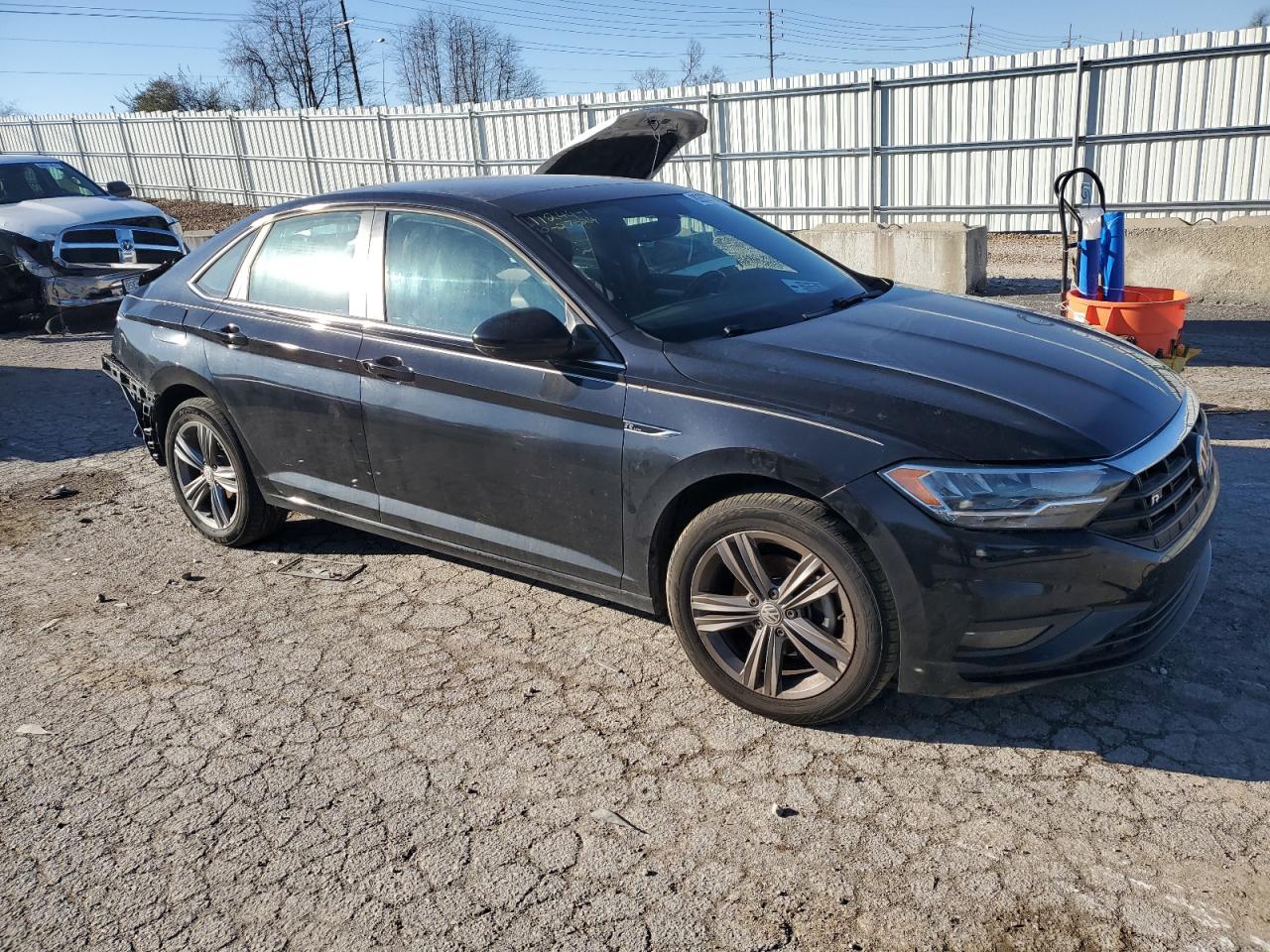 2019 Volkswagen Jetta - Image 4