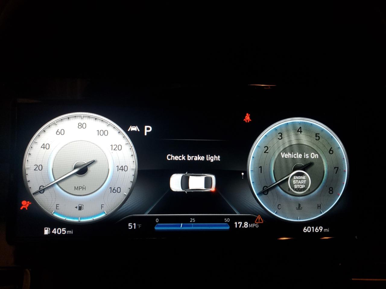2021 Hyundai Elantra - Image 9