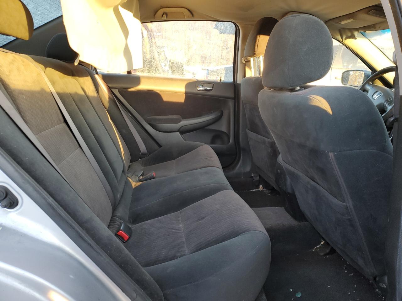 2003 Honda Accord - Image 10