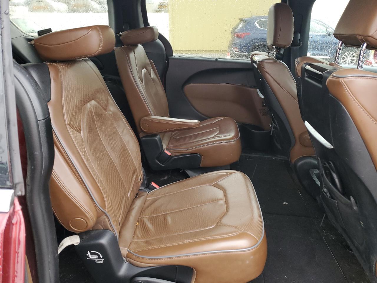 2017 Chrysler Pacifica Limited VIN: 2C4RC1GG6HR588608 Lot: 85326124