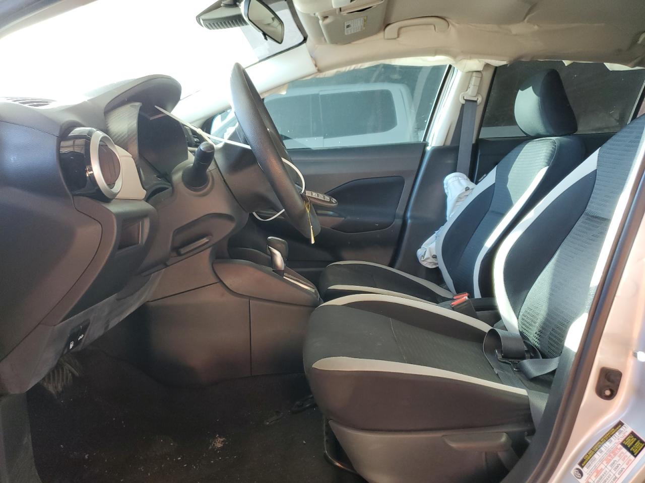 2021 Nissan Versa - Image 7