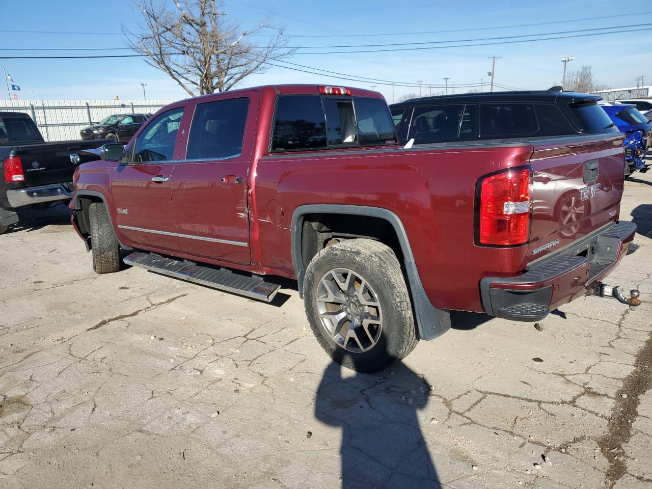 2014 GMC Sierra - Image 2
