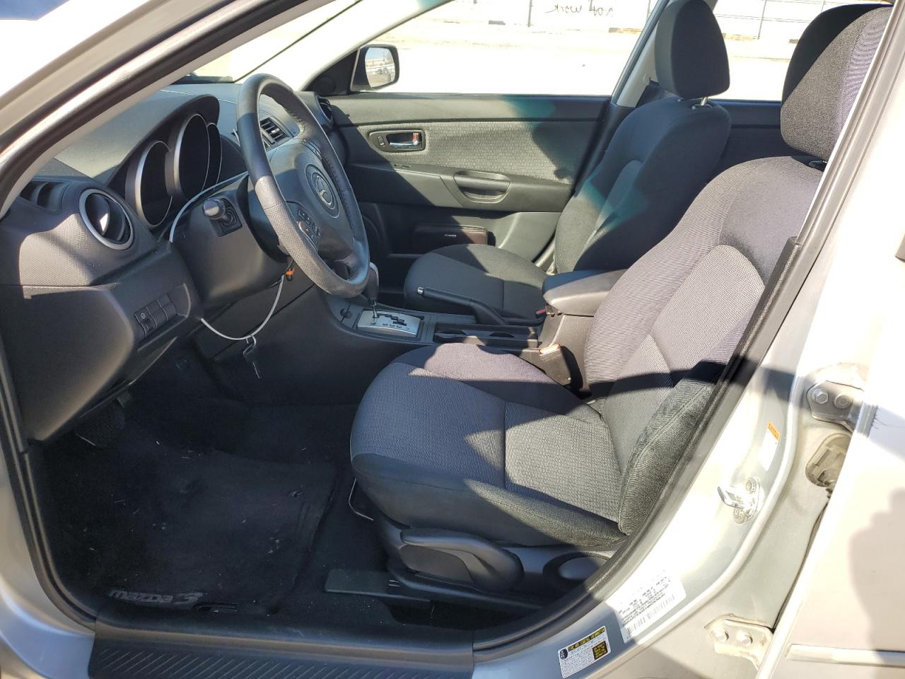 2009 Mazda 3 - Image 7