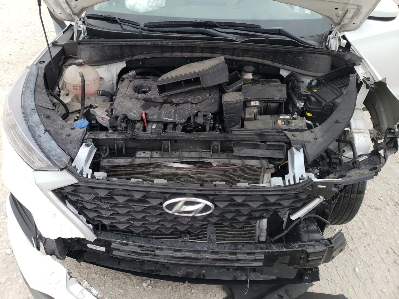 2021 Hyundai Tucson - Image 12