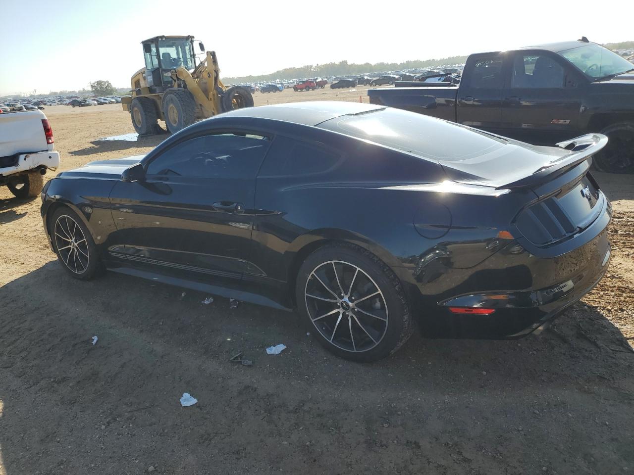 2015 Ford Mustang - Image 2