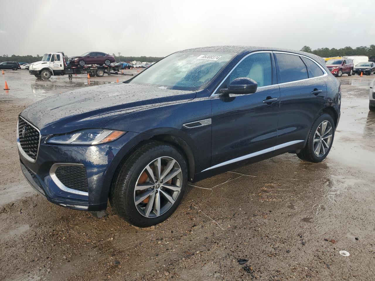 VIN SADCT2EX0RA723994 2024 JAGUAR F-PACE no.1