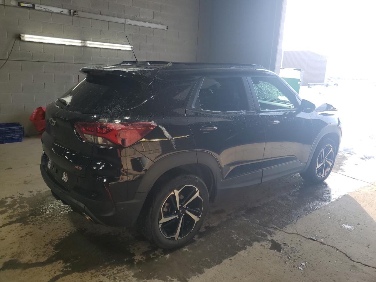 2022 Chevrolet TrailBlazer - Image 3