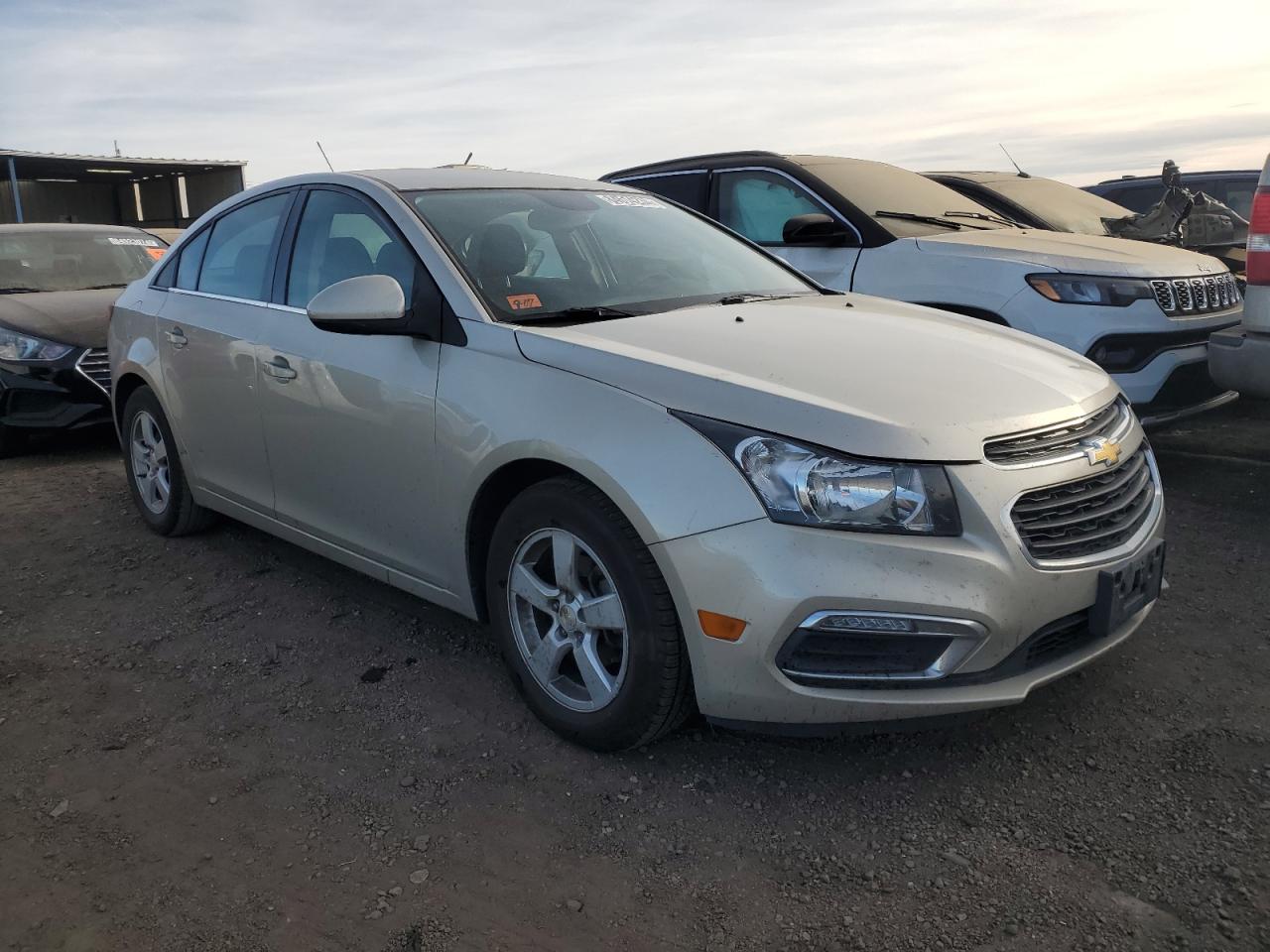 VIN 1G1PE5SBXG7213222 2016 CHEVROLET CRUZE no.4