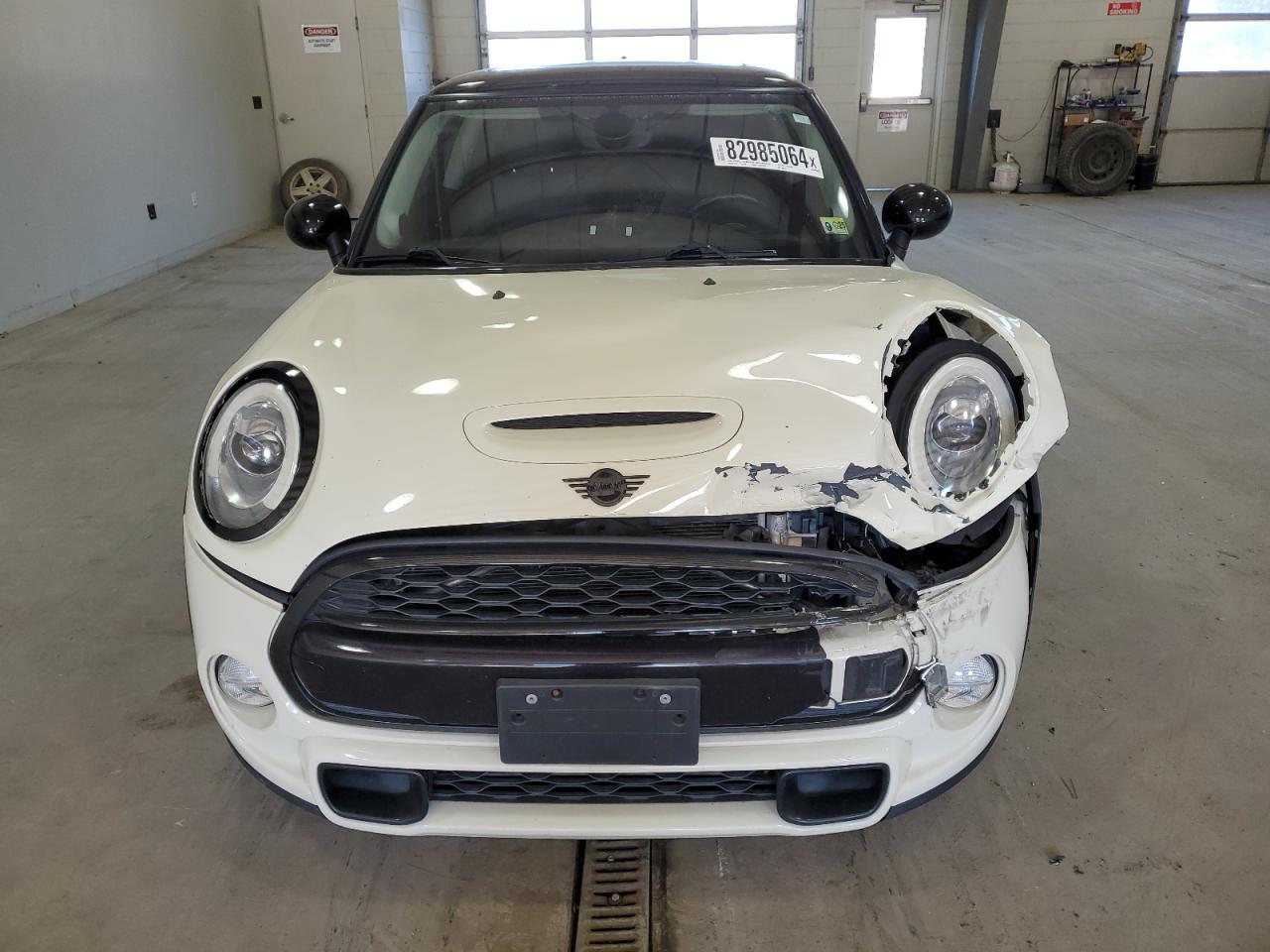 2017 MINI Cooper - Image 5