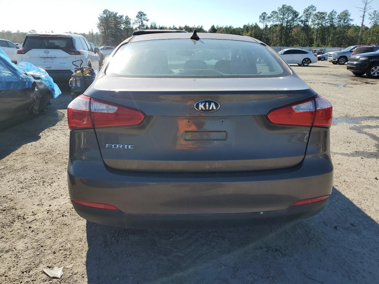 2014 Kia Forte - Image 6