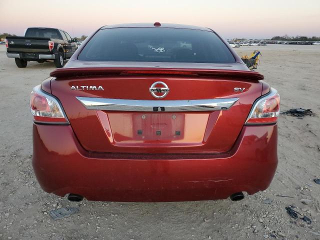  NISSAN ALTIMA 2015 Czerwony