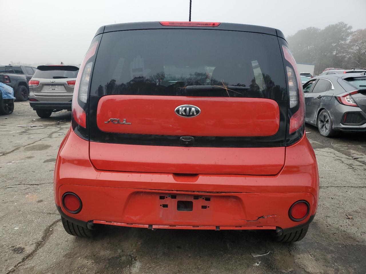 2018 Kia Soul + VIN: KNDJP3A5XJ7561231 Lot: 82861444