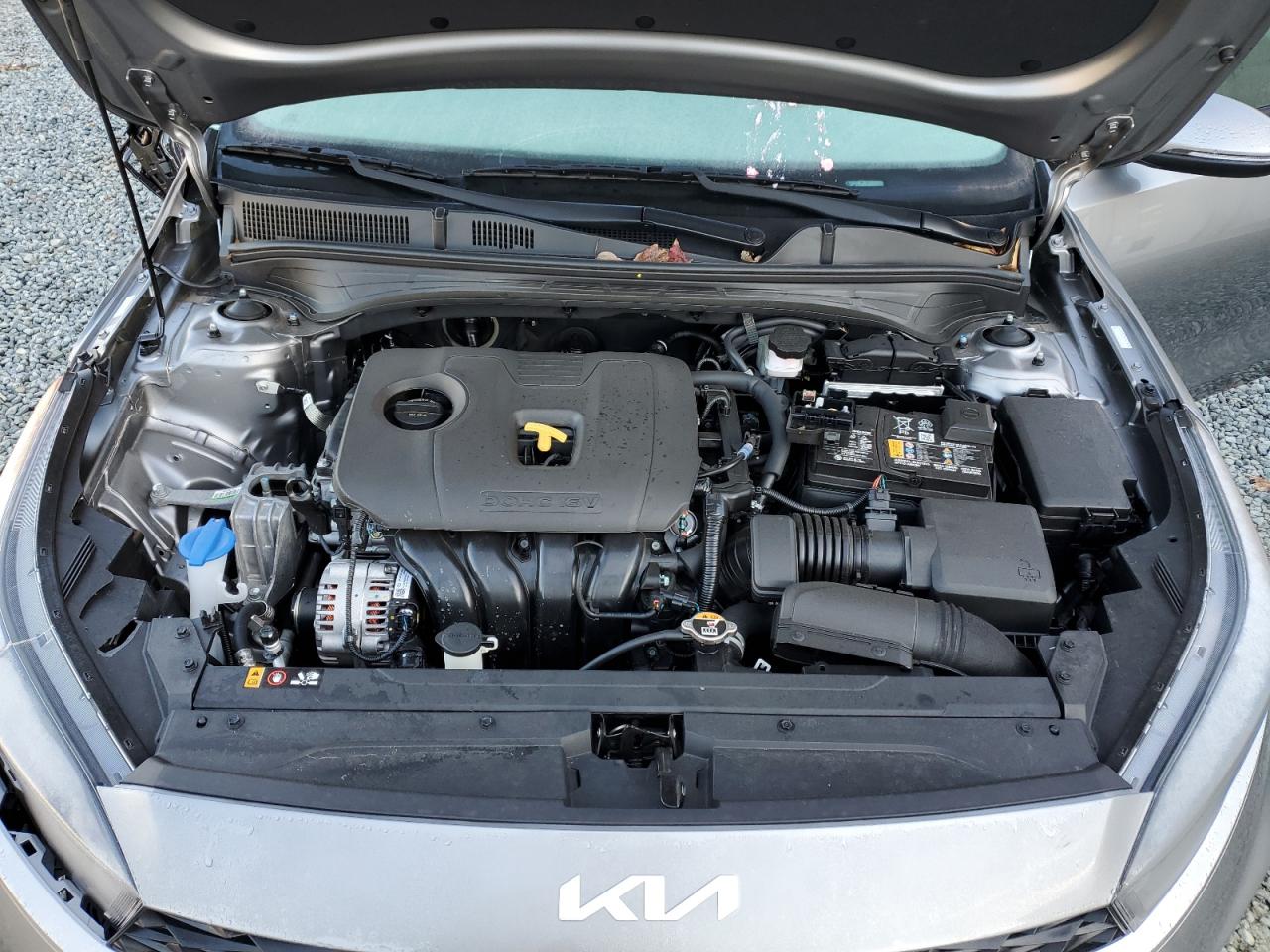 2024 Kia Forte - Image 13