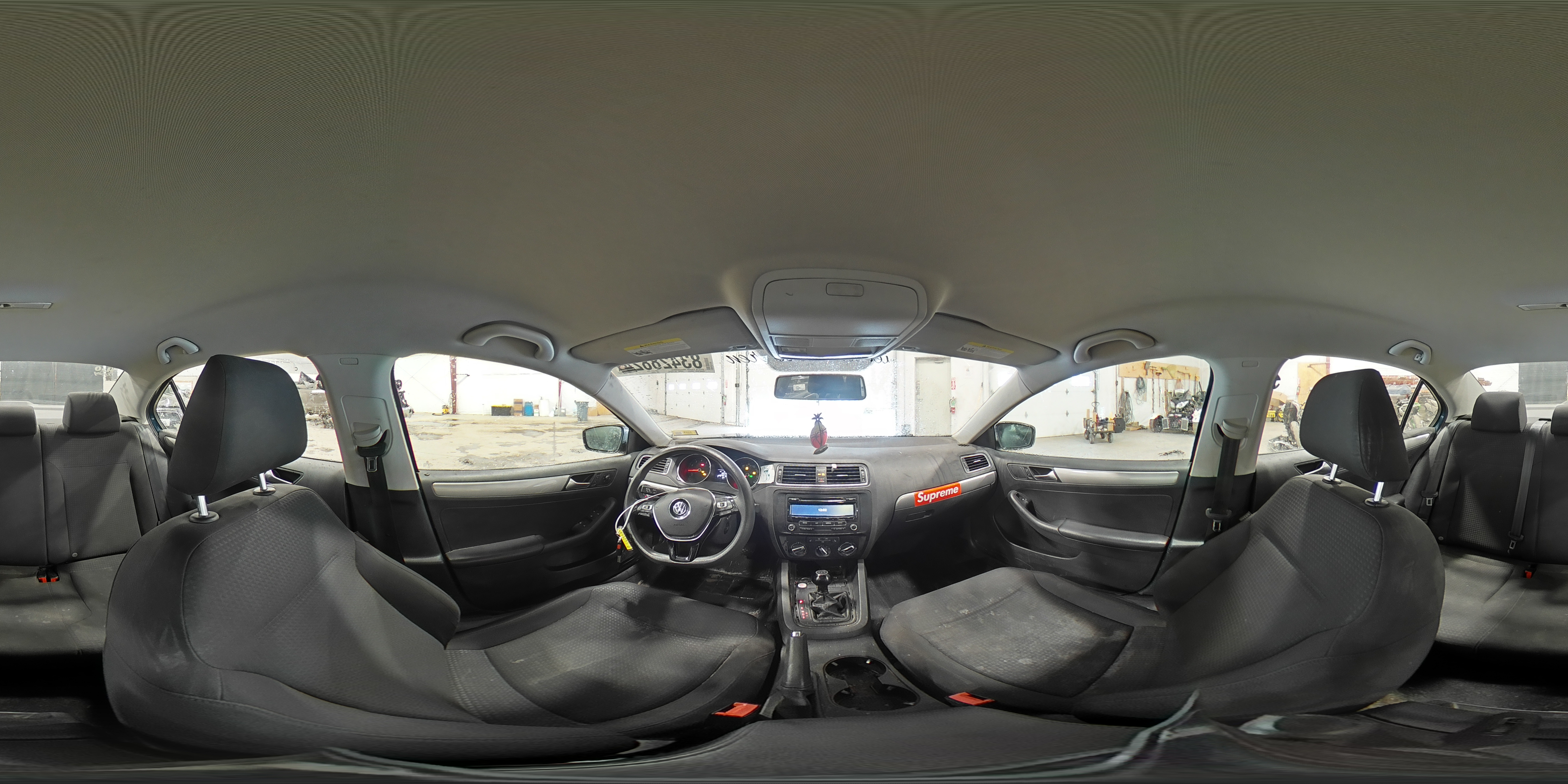 2015 Volkswagen Jetta - Image 14