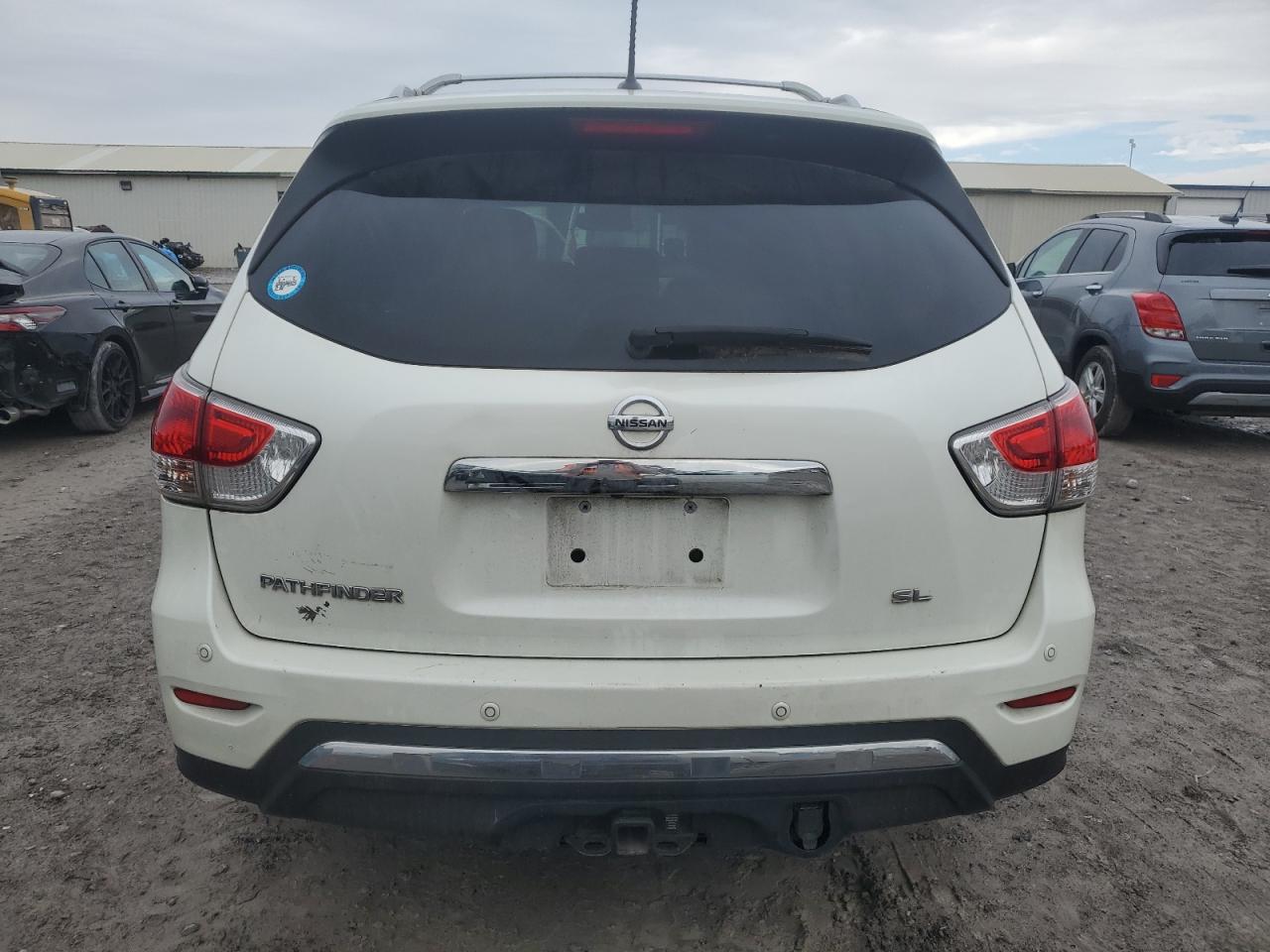 2015 Nissan Pathfinder S VIN: 5N1AR2MN7FC686150 Lot: 84095104