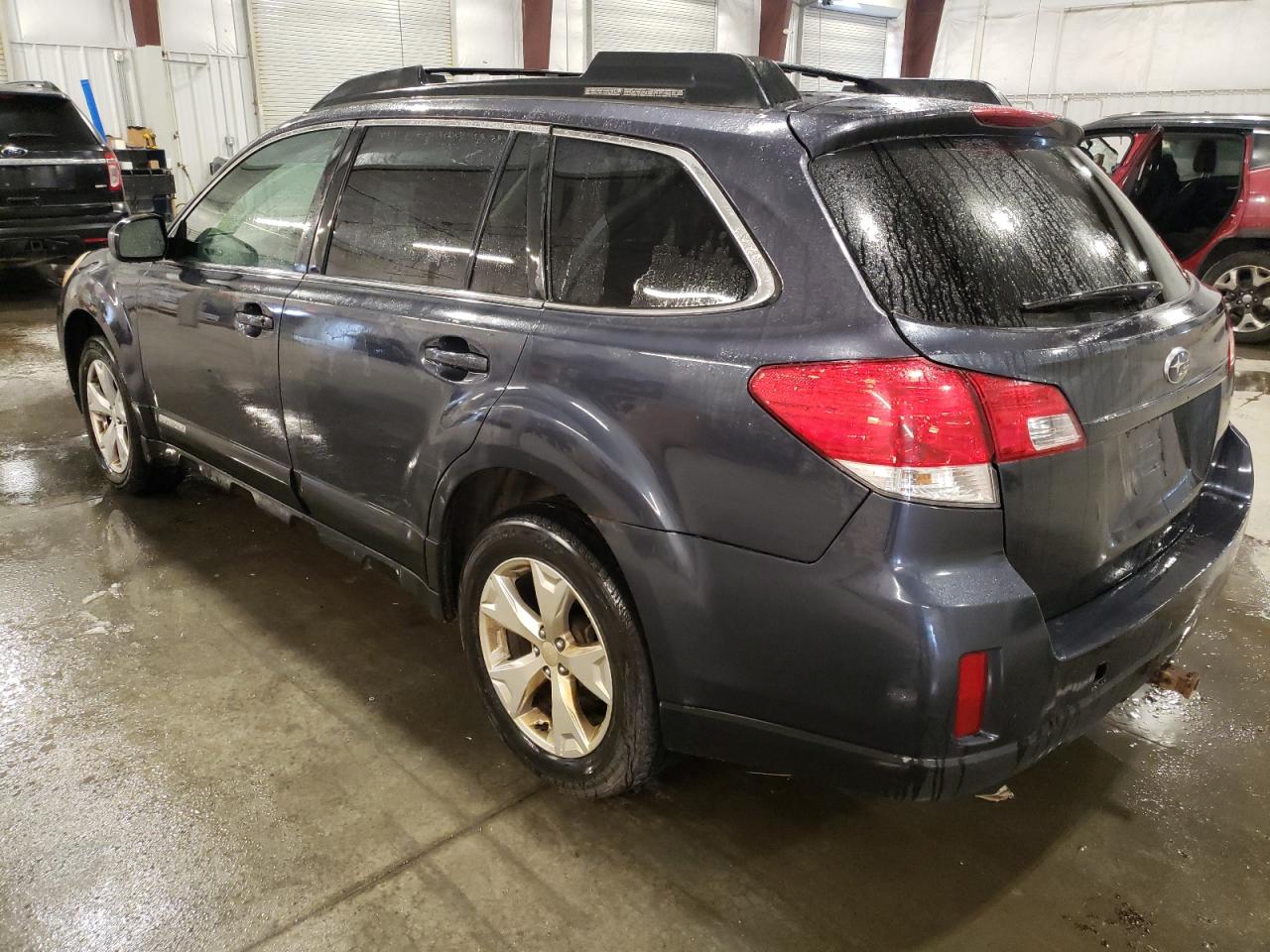 2010 Subaru Outback - Image 2