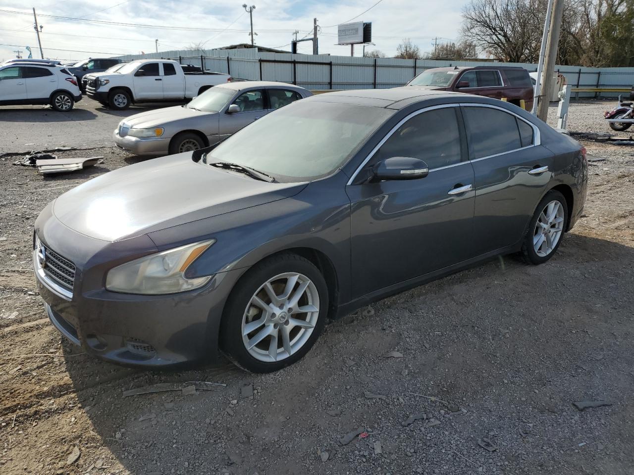 2010 Nissan Maxima - Image 1