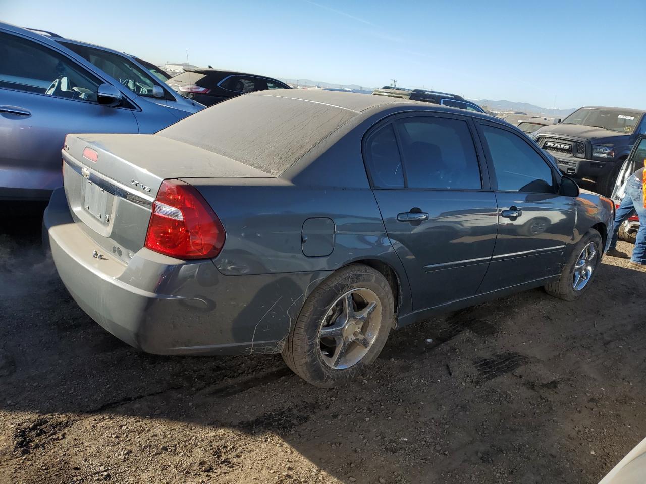 2008 Chevrolet Malibu - Image 3