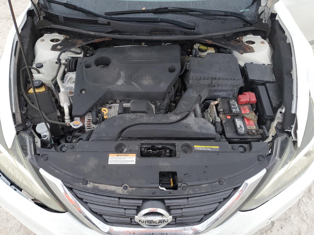 2016 Nissan Altima - Image 11