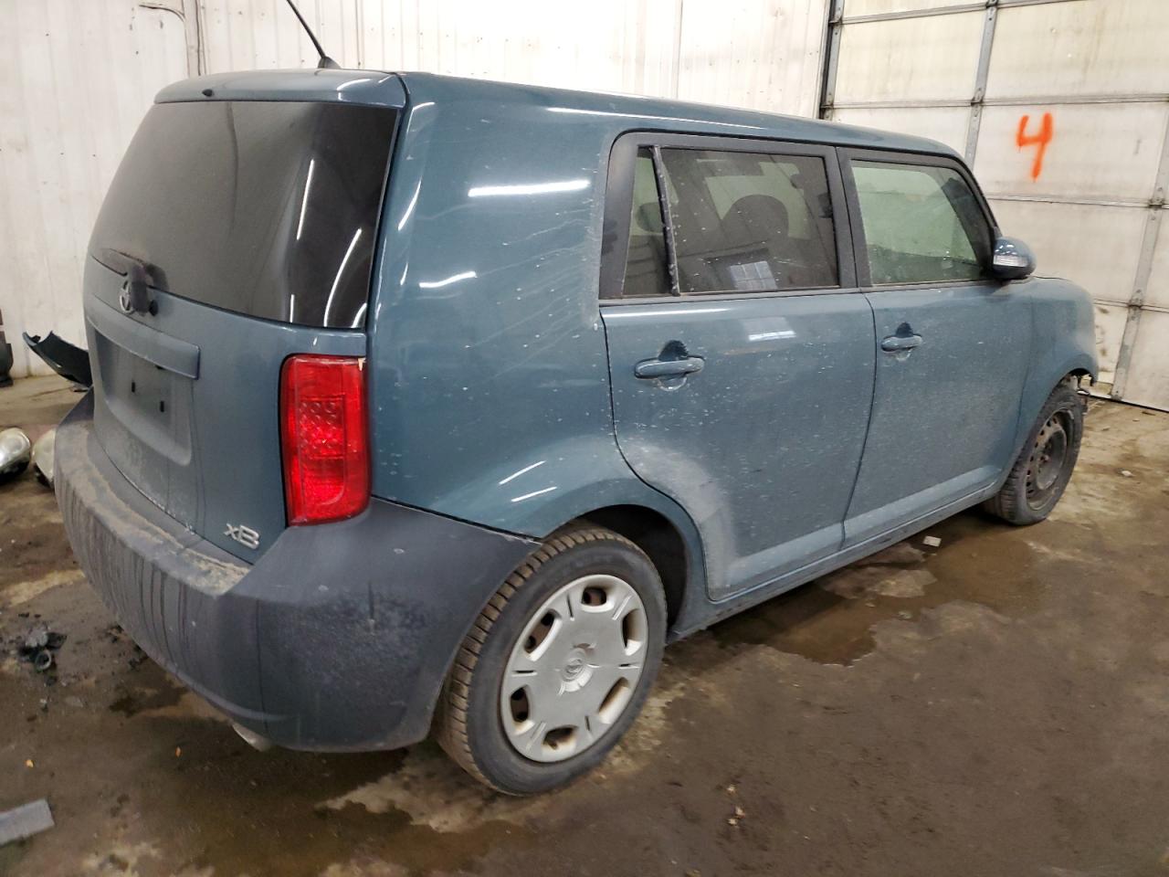 2010 Scion xB - Image 3