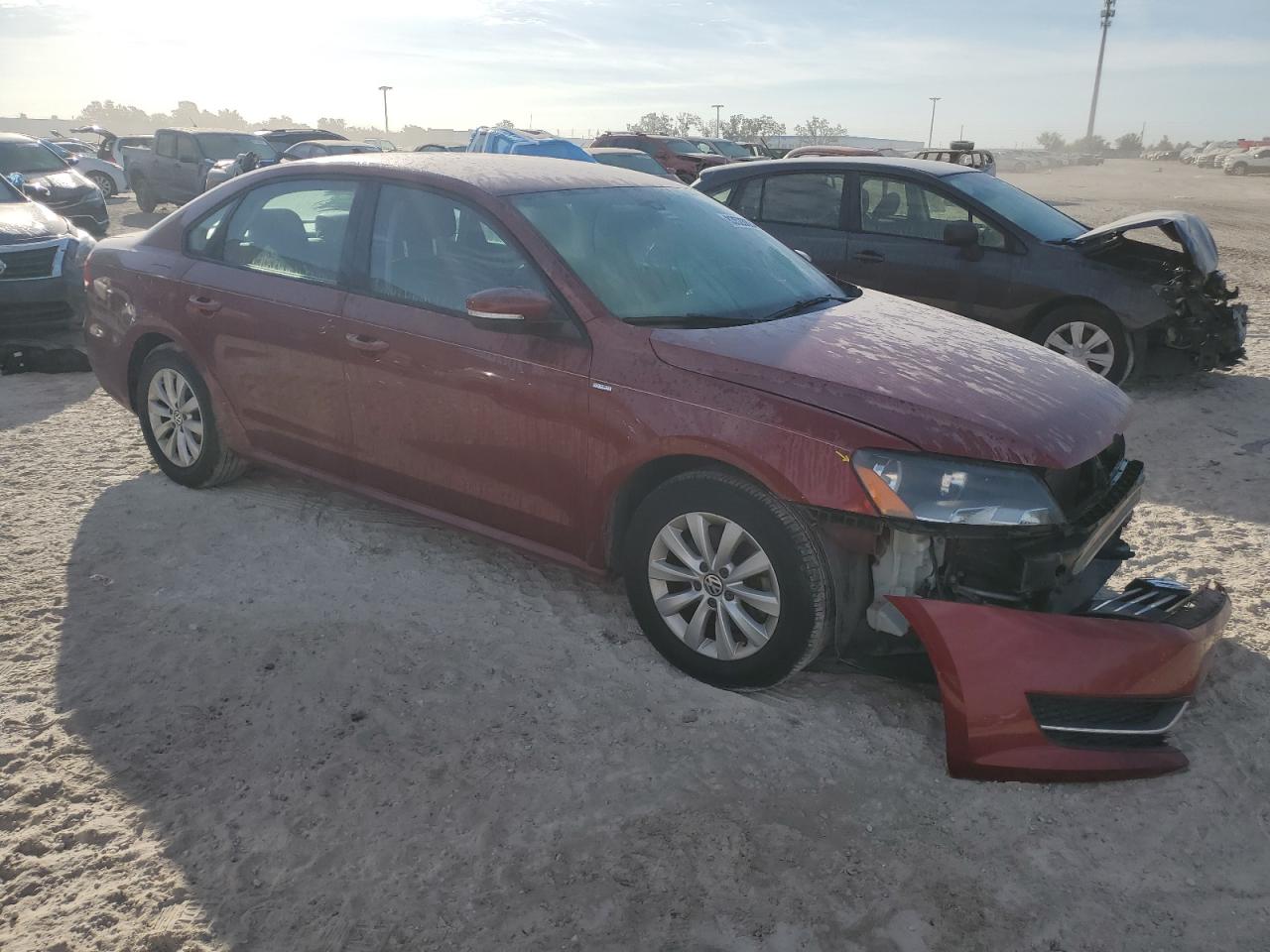 2015 Volkswagen Passat - Image 4