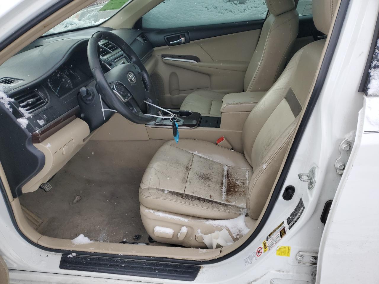 2012 Toyota Camry - Image 7